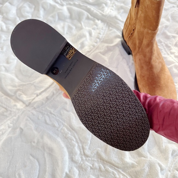 Stuart Weitzman Women's 5050 Bold Zip Leather Booties Size 9.5 New - Picture 9 of 10